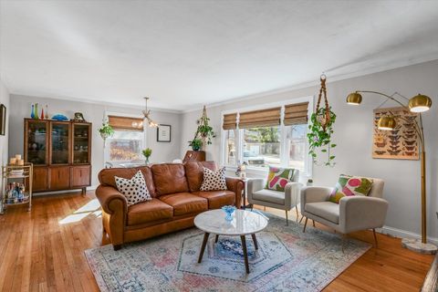 Tiny photo for 11 Normandy Place, Champaign, IL 61821 (MLS # 12545947)