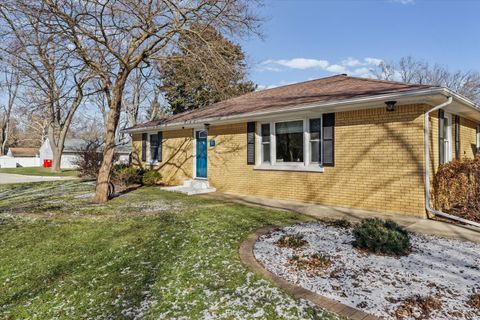Tiny photo for 11 Normandy Place, Champaign, IL 61821 (MLS # 12545947)