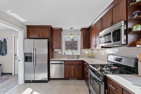 Tiny photo for 11 Normandy Place, Champaign, IL 61821 (MLS # 12545947)