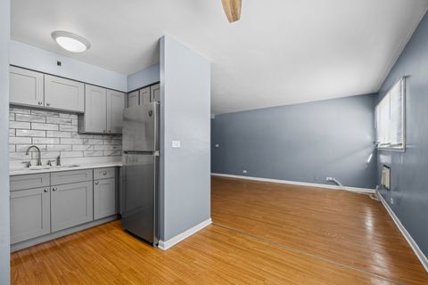 Tiny photo for 7201 W Wellington Avenue #D-1, Elmwood Park, IL 60707 (MLS # 12549087)