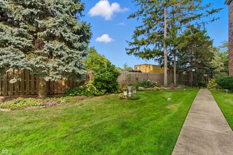Tiny photo for 2218 N Newland Avenue #203, Chicago, IL 60707 (MLS # 12495084)
