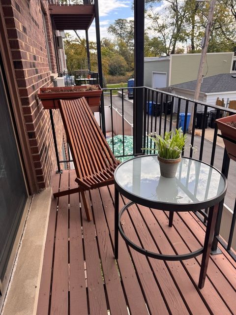 Tiny photo for 2218 N Newland Avenue #203, Chicago, IL 60707 (MLS # 12495084)