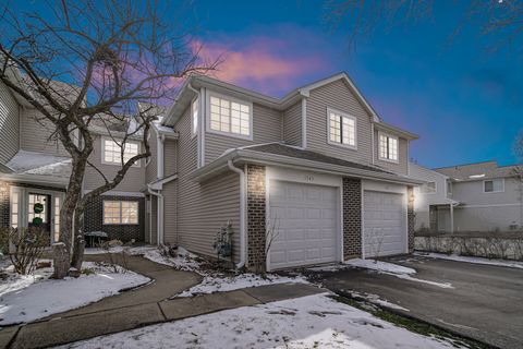 Tiny photo for 1145 E Cambria Lane S #1145, Lombard, IL 60148 (MLS # 12595105)