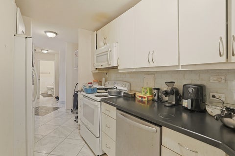 Tiny photo for 5701 N Sheridan Road #3E, Chicago, IL 60660 (MLS # 12607951)