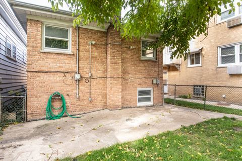 Tiny photo for 2719 N Nordica Avenue, Chicago, IL 60707 (MLS # 12442334)