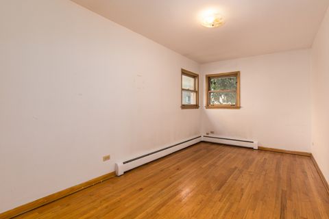 Tiny photo for 2719 N Nordica Avenue, Chicago, IL 60707 (MLS # 12442334)