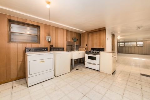 Tiny photo for 2719 N Nordica Avenue, Chicago, IL 60707 (MLS # 12442334)
