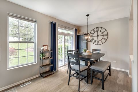 Tiny photo for 16 Black Oak Court, Bolingbrook, IL 60490 (MLS # 12596494)