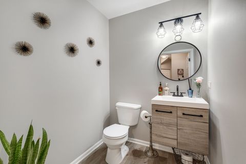 Tiny photo for 16 Black Oak Court, Bolingbrook, IL 60490 (MLS # 12596494)