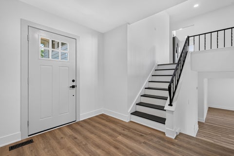 Tiny photo for 405 W Newport Road, Hoffman Estates, IL 60169 (MLS # 12700344)