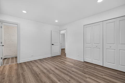Tiny photo for 405 W Newport Road, Hoffman Estates, IL 60169 (MLS # 12700344)