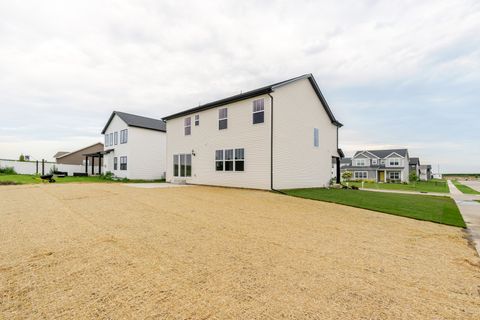 Tiny photo for 2 Bucktown Court, Bloomington, IL 61705 (MLS # 12322859)