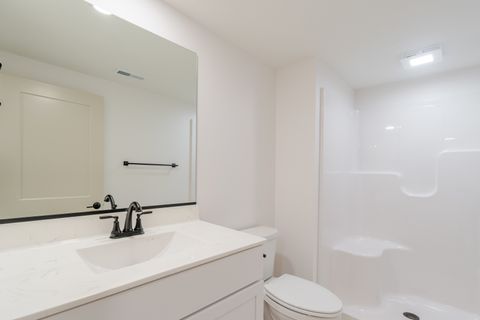 Tiny photo for 2 Bucktown Court, Bloomington, IL 61705 (MLS # 12322859)