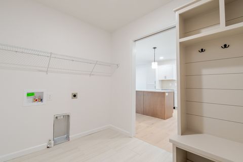 Tiny photo for 2 Bucktown Court, Bloomington, IL 61705 (MLS # 12322859)