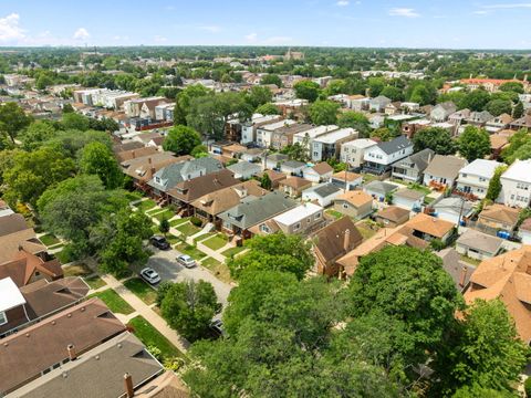 Tiny photo for 4230 N Monitor Avenue, Chicago, IL 60634 (MLS # 12512108)