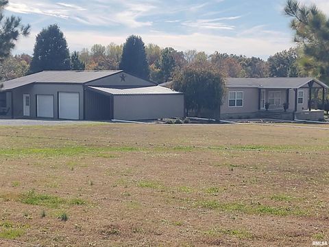 Tiny photo for 1640 PLEASANT RIDGE Road, Vienna, IL 62995 (MLS # EB458080)