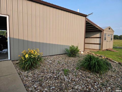 Tiny photo for 1640 PLEASANT RIDGE Road, Vienna, IL 62995 (MLS # EB458080)