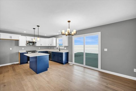 Tiny photo for 502 Travis Drive, Carlock, IL 61725 (MLS # 12474200)