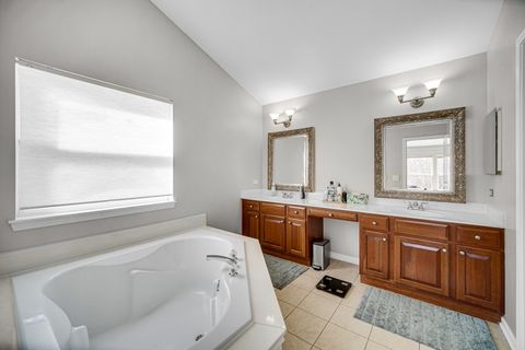 Tiny photo for 2783 Palm Springs Lane, Aurora, IL 60502 (MLS # 12554642)