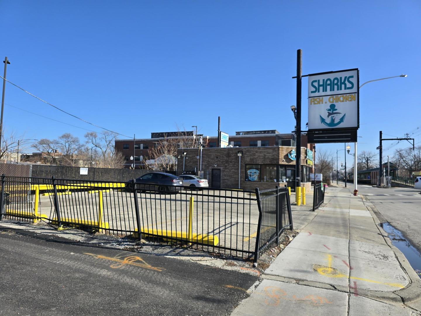 2640 E 75th Street