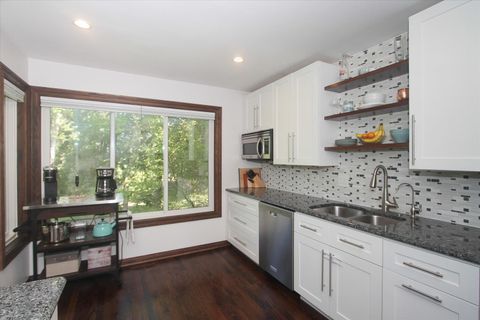 Tiny photo for 716B Old Barn Road #B, Lake Barrington, IL 60010 (MLS # 12470037)