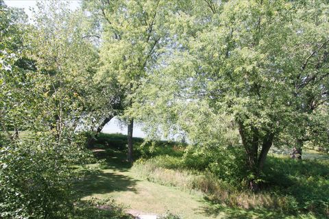 Tiny photo for 716B Old Barn Road #B, Lake Barrington, IL 60010 (MLS # 12470037)