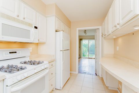 Tiny photo for 590 Green Bay Road, Glencoe, IL 60022 (MLS # 12511574)