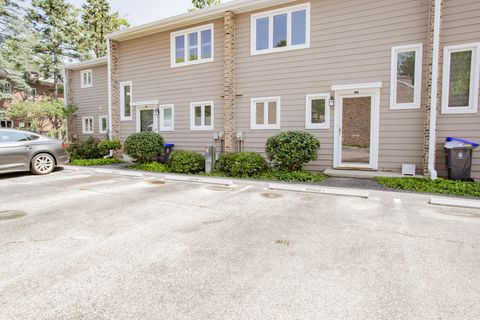 Tiny photo for 590 Green Bay Road, Glencoe, IL 60022 (MLS # 12511574)