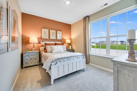 Tiny photo for 421 Cottrell Lane, Aurora, IL 60506 (MLS # 12618059)