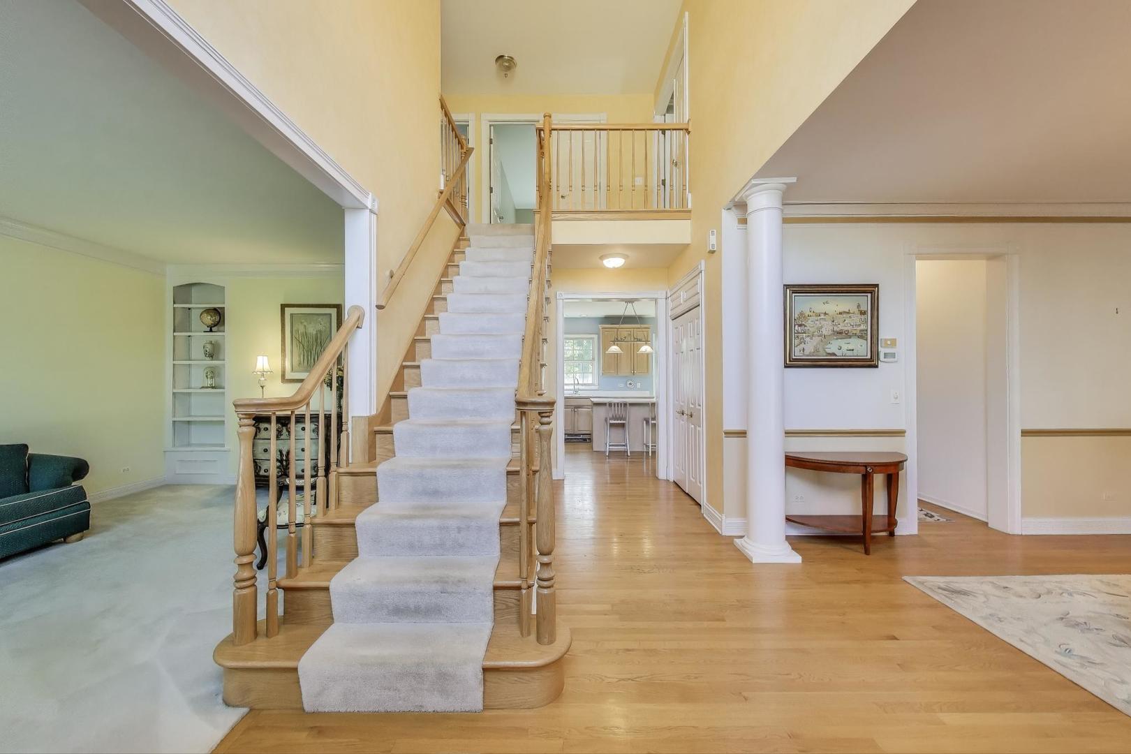 26W237 Pinehurst Drive