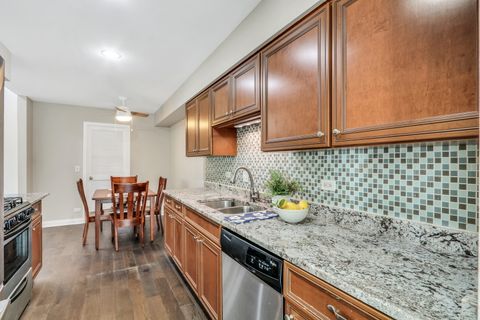 Tiny photo for 211 Woodstone Drive, Buffalo Grove, IL 60089 (MLS # 12483603)