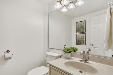 Tiny photo for 211 Woodstone Drive, Buffalo Grove, IL 60089 (MLS # 12483603)