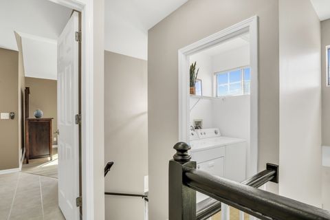 Tiny photo for 211 Woodstone Drive, Buffalo Grove, IL 60089 (MLS # 12483603)