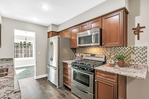 Tiny photo for 211 Woodstone Drive, Buffalo Grove, IL 60089 (MLS # 12483603)