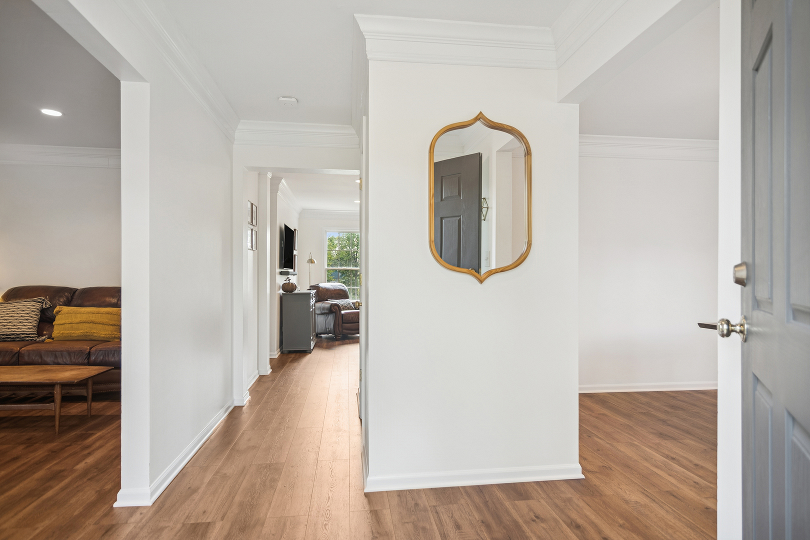 25235 W Hermosa Avenue