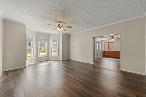 Tiny photo for 301 N Main Street, Herscher, IL 60941 (MLS # 12454193)