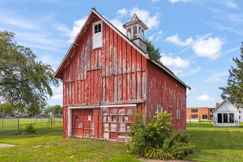 Tiny photo for 301 N Main Street, Herscher, IL 60941 (MLS # 12454193)