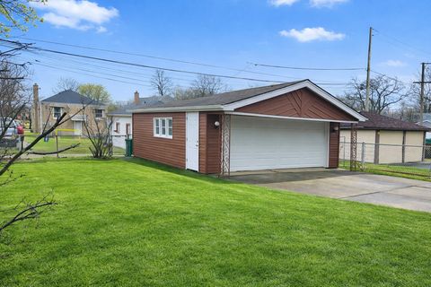 Tiny photo for 4025 Elmwood Avenue, Stickney, IL 60402 (MLS # 12585216)