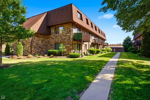 Tiny photo for 187 Uteg Street #206B, Crystal Lake, IL 60014 (MLS # 12766206)