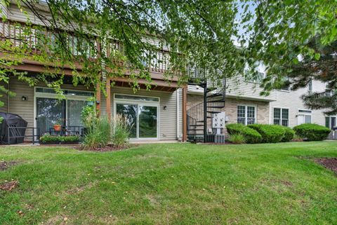 Tiny photo for 24011 Pear Tree Circle, Plainfield, IL 60585 (MLS # 12714551)