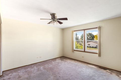 Tiny photo for 17514 Bridle Court, Gurnee, IL 60031 (MLS # 12474354)