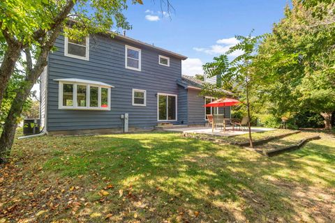 Tiny photo for 17514 Bridle Court, Gurnee, IL 60031 (MLS # 12474354)