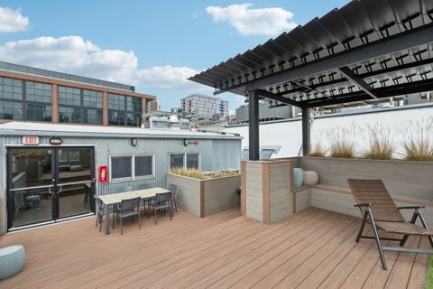 Tiny photo for 1000 W Washington Boulevard #137, Chicago, IL 60607 (MLS # 12536628)