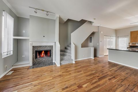 Tiny photo for 1145 W Newport Avenue #U, Chicago, IL 60657 (MLS # 12487305)