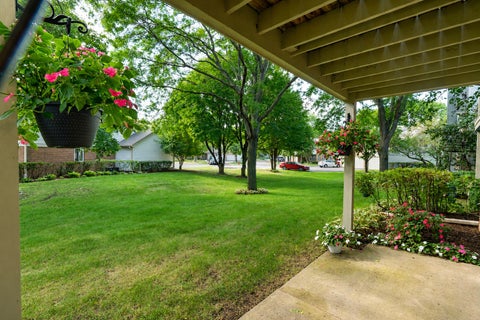 Tiny photo for 1253 Beechwood Court, Schaumburg, IL 60193 (MLS # 12764204)
