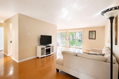 Tiny photo for 1253 Beechwood Court, Schaumburg, IL 60193 (MLS # 12764204)