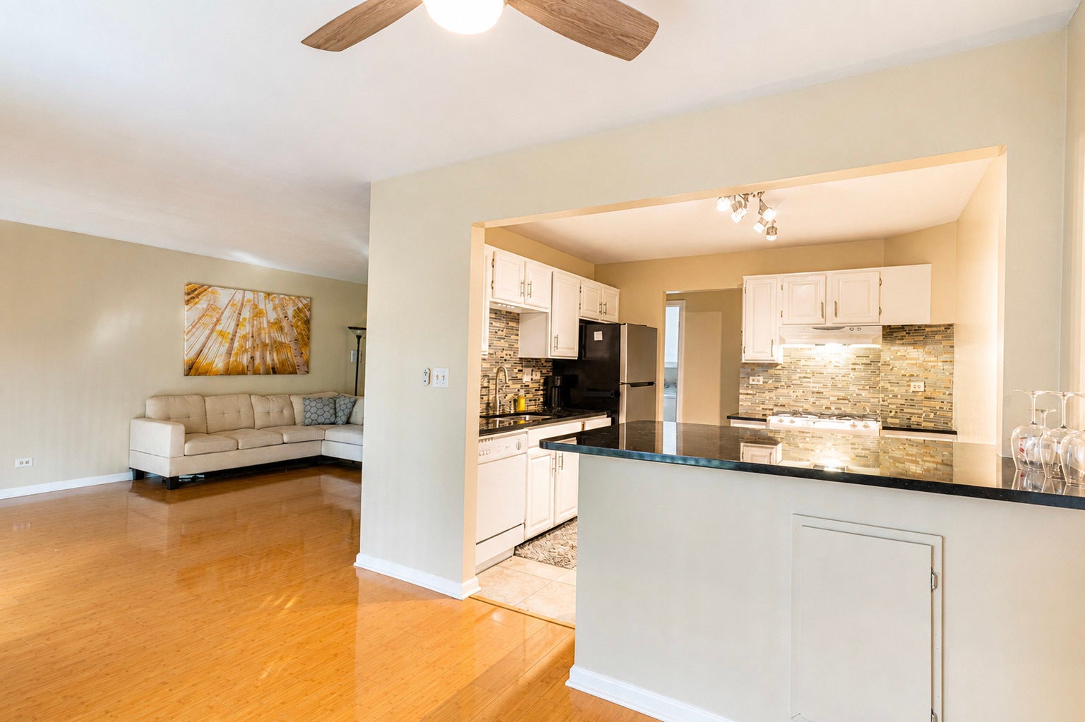 1253 Beechwood Court