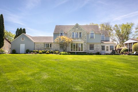 Tiny photo for 4410 Bobolink Terrace, Skokie, IL 60076 (MLS # 12481673)