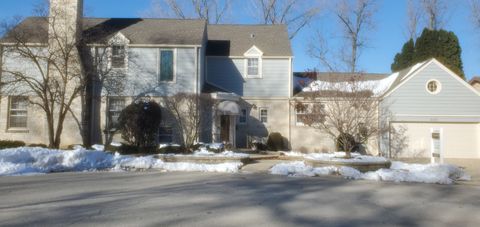 4410 Bobolink Terrace Skokie IL 60076