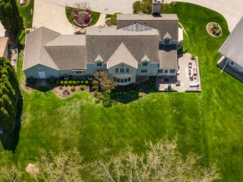 Tiny photo for 4410 Bobolink Terrace, Skokie, IL 60076 (MLS # 12481673)